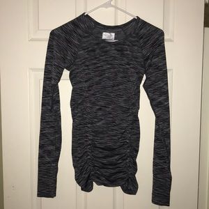Athleta long sleeved workout top sz XS